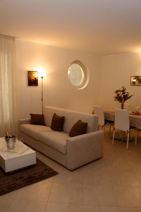Dimoraviapiadue Appartement Savona Buitenkant foto