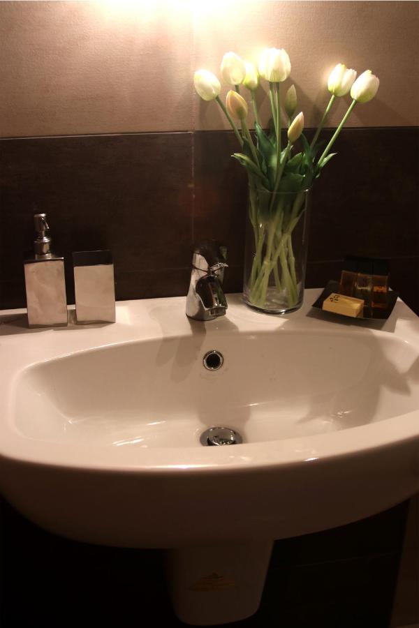Dimoraviapiadue Appartement Savona Buitenkant foto